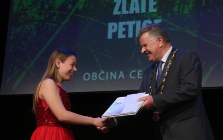 ZLATA PETICA 13 FOTO LJUBO VUKELIČ